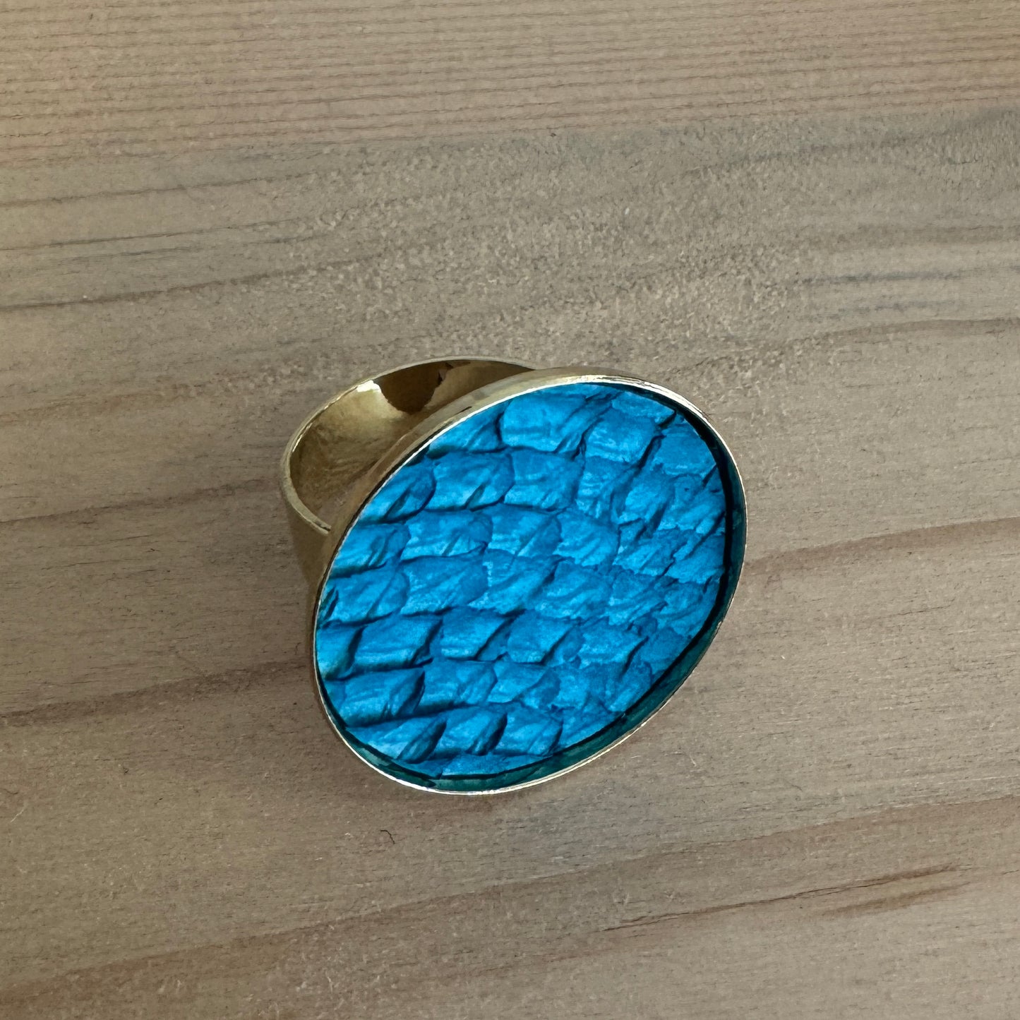 Bague Cuir Marin Turquoise Dorée Or Fin 24K - Pièce d'Archives