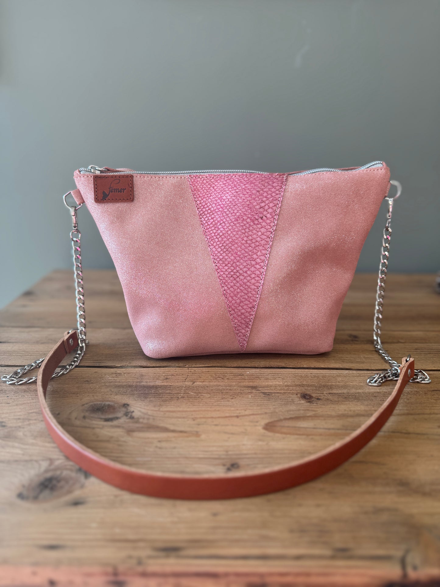 Petit sac portée bandoulière modèle Perle