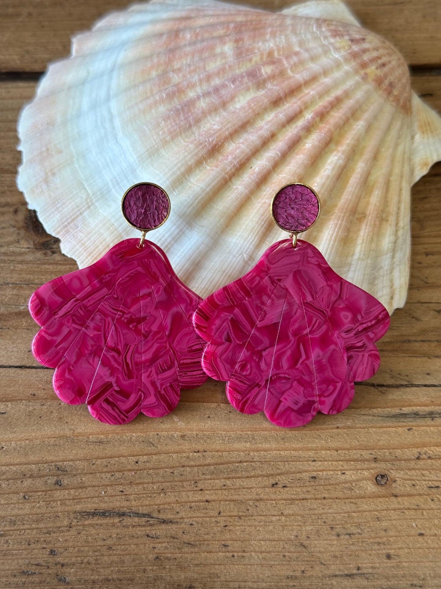 Boucle d'Oreille "Coquillages et crustacés" Fuchsia