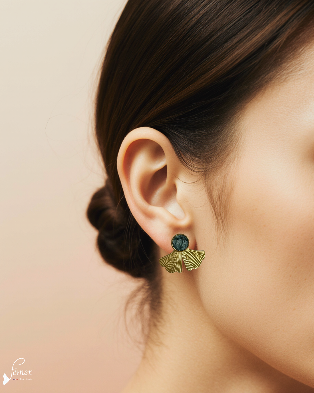 Boucles d’oreilles Ginkgo Vert Algue – cuir de saumon & acier inoxydable doré or fin 18K