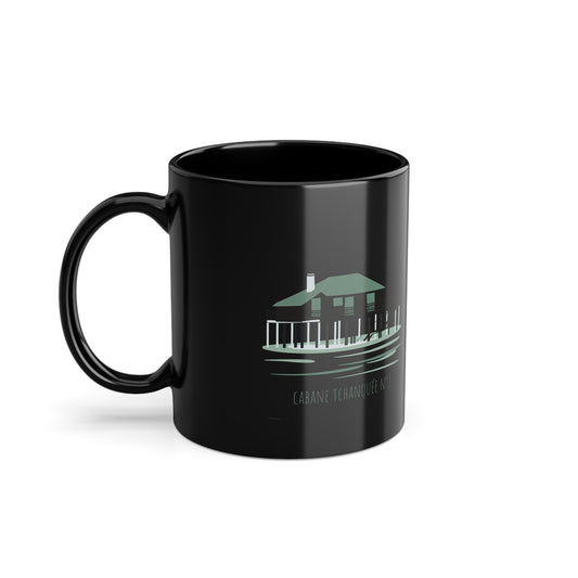 Mug noir 11oz illustration minimaliste Cabane Tchanquée Bassin d'Arcachon — boutique Fémer Atelier Marin