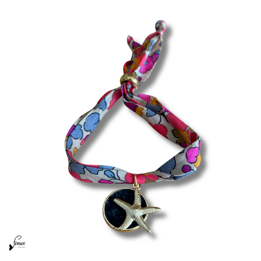 Bracelet modèle Stella Maris- ruban liberty et médaillon cuir marin sur inox