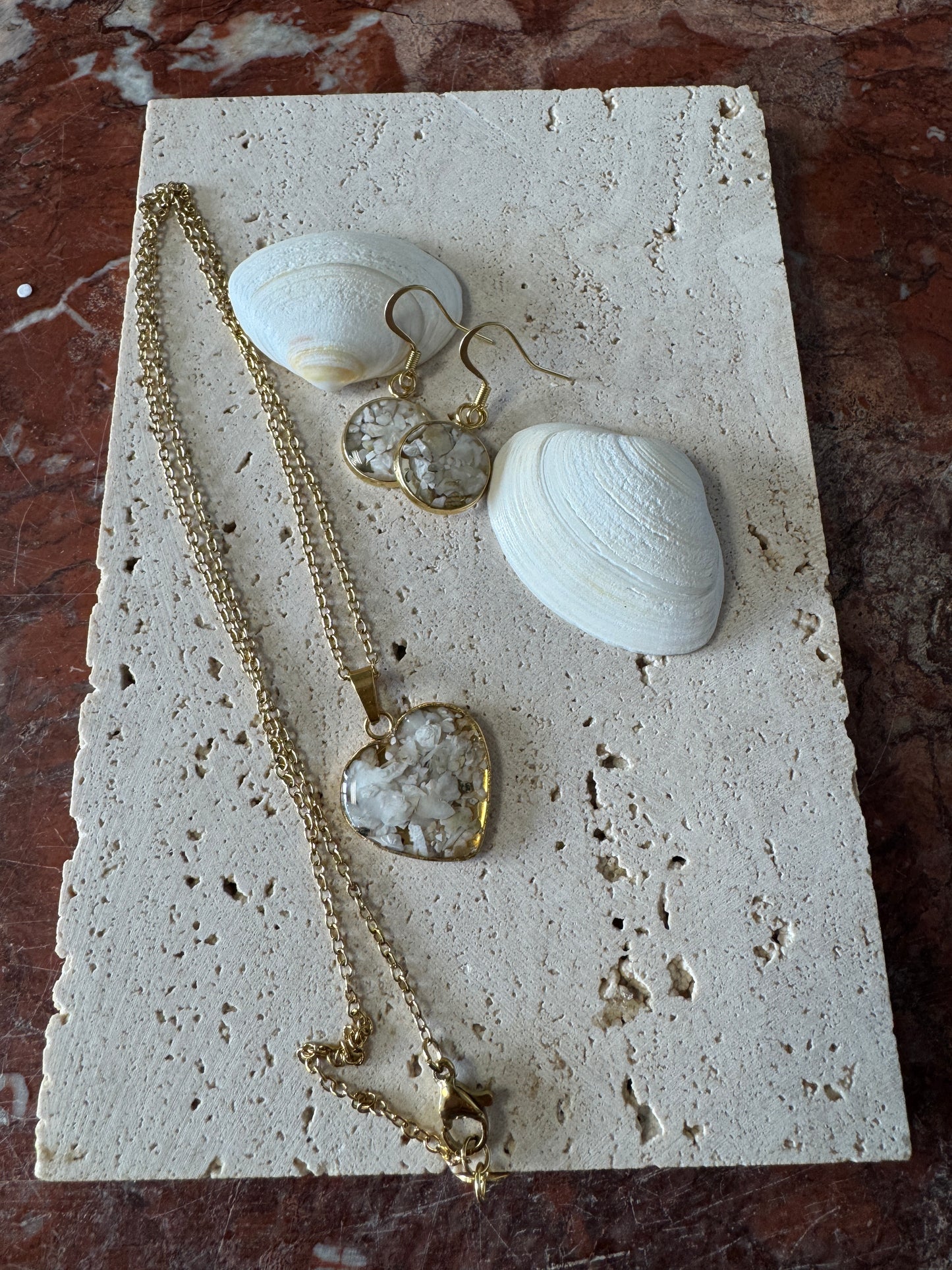 Parure Ostréalithe® – Collier Cœur & Boucles d'oreilles | Bijoux en coquilles d'huîtres