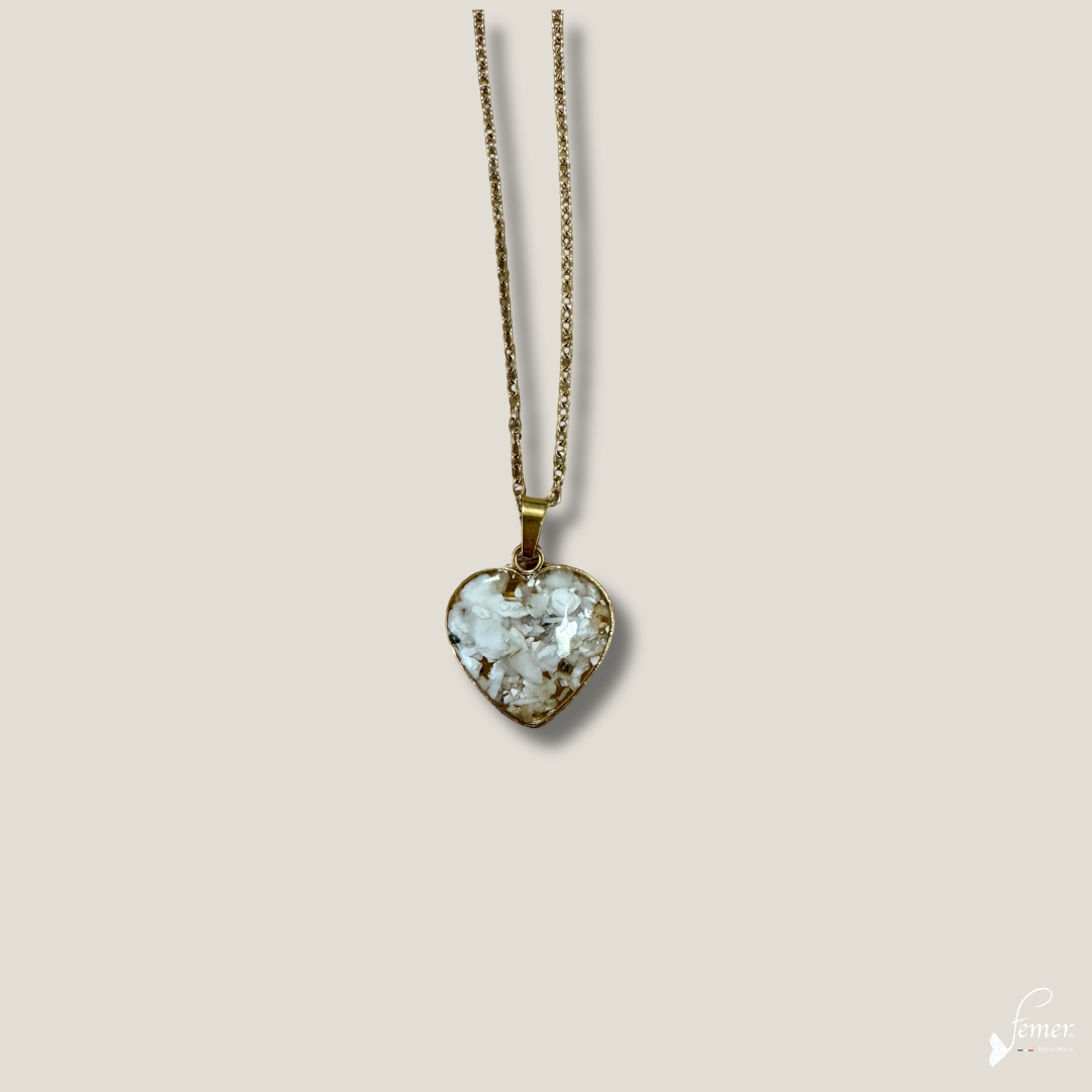 Collier Inox doré Médaillon Cœur – Coquilles d'Huîtres