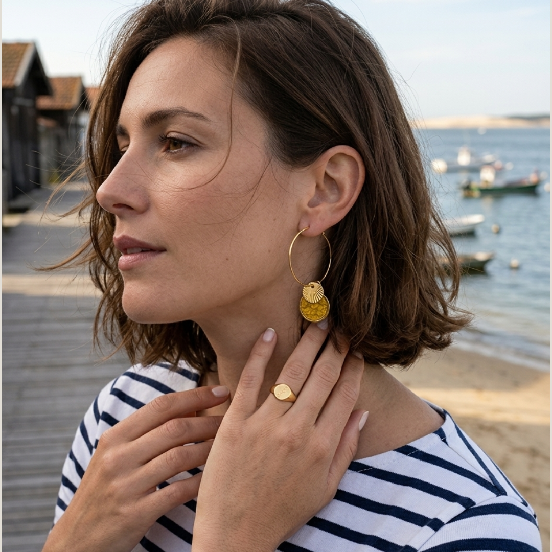 Boucles d'oreilles Créoles Salie Sud Ocre – cuir de saumon & inox