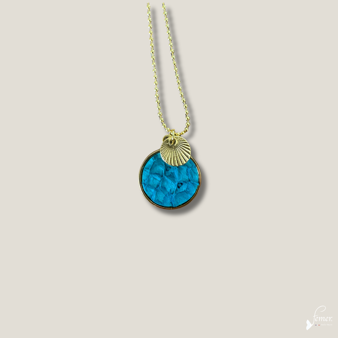 Sautoir modèle Salie-Sud en cuir marin Turquoise – Médaillon 20 mm